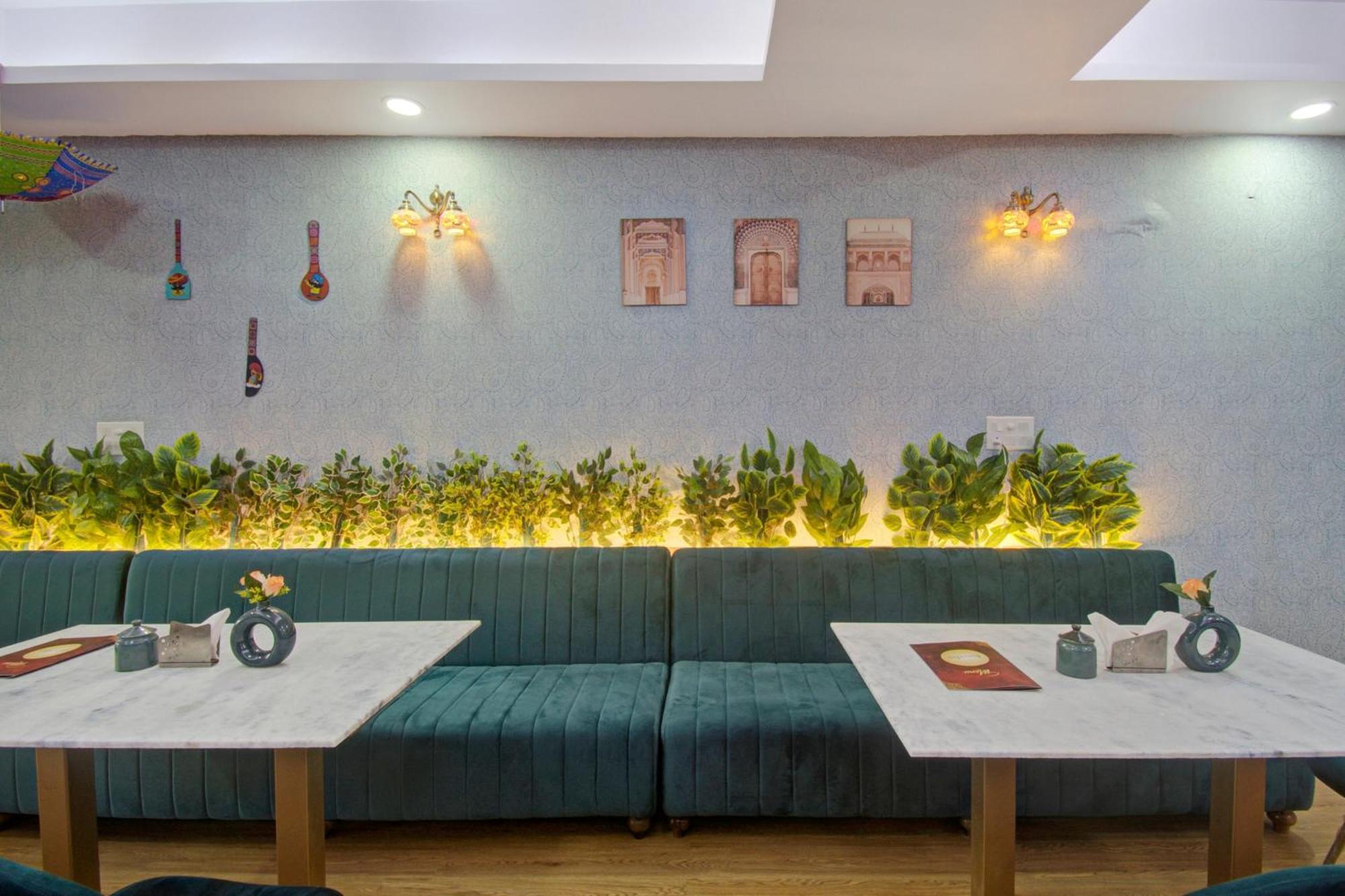 Aravali Hotel Jaipur